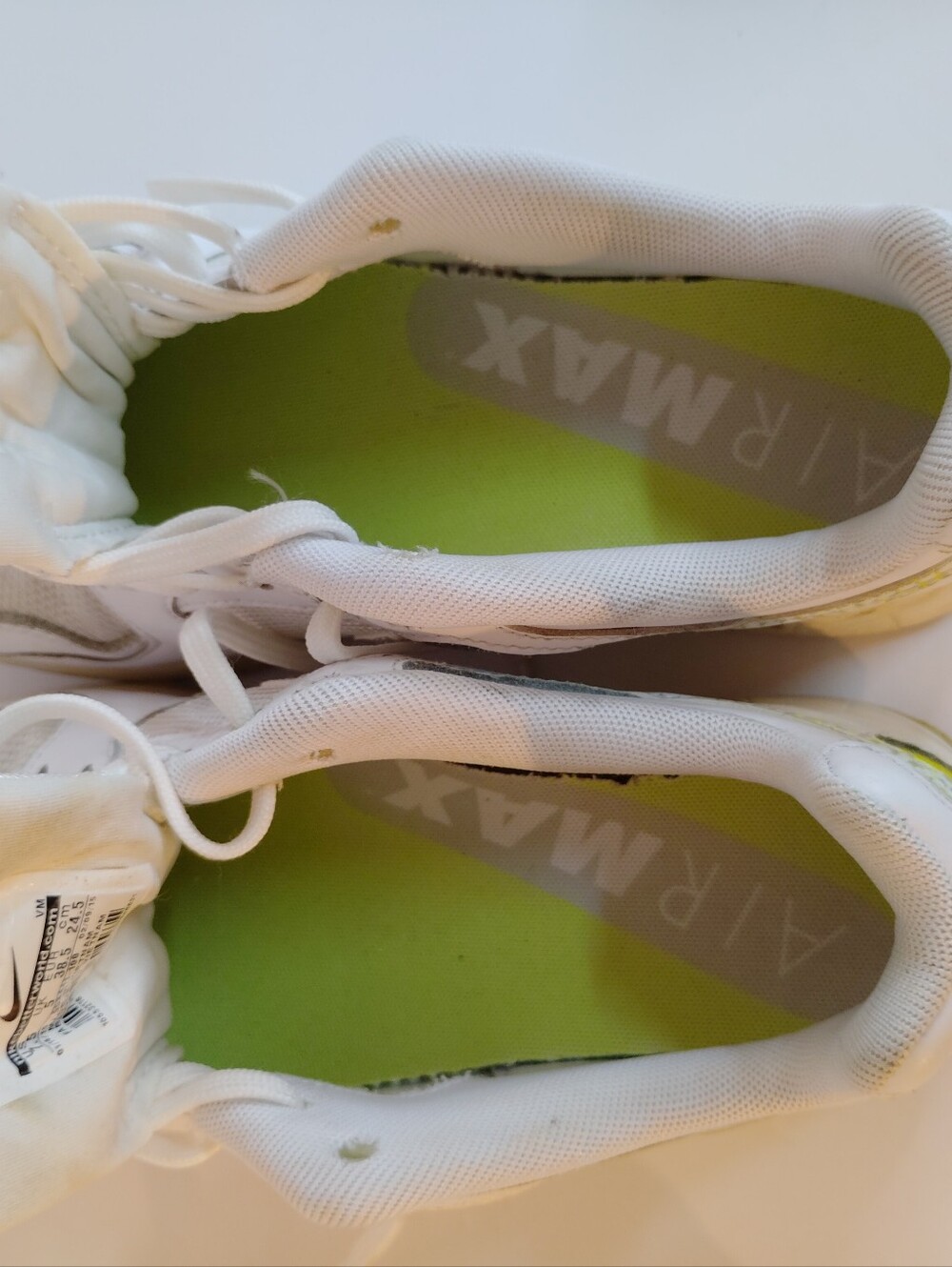 Nike Women's White Sneakers with Yellow Accents - Picture 9 of 9